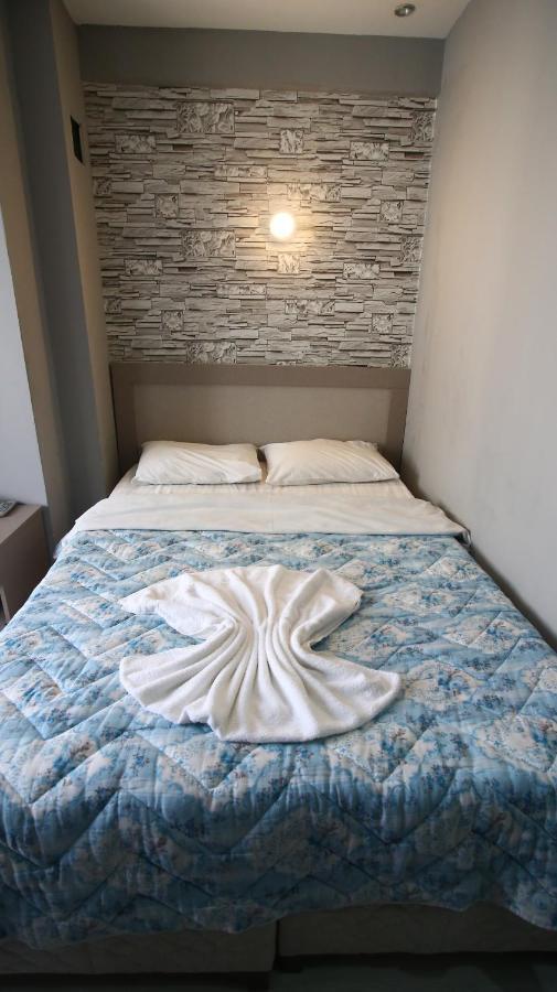 Fly Hotel Istanbul Bagian luar foto